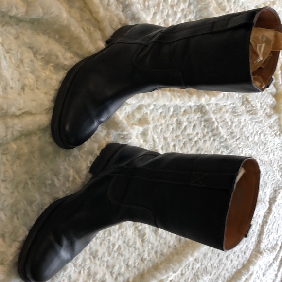 J. Crew Shoes - J. Crew Women’s Boot size 9.5.
